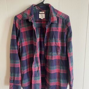 American Eagle Outfitters Red and Blue Plaid Button Down Shirt